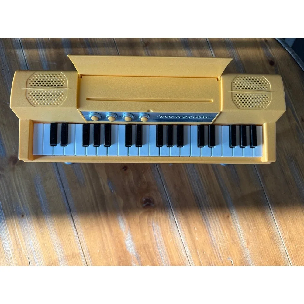 American Girl Historic Doll Melody's Electric Piano it WORKS!